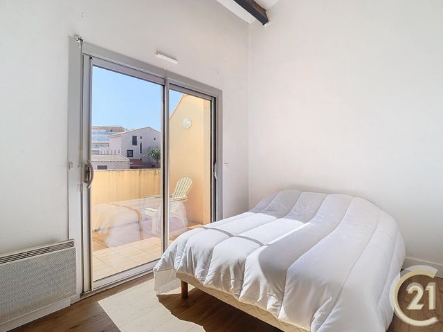 Appartement F2 bis à louer - 2 pièces - 43.46 m2 - VILLENEUVE DE LA RAHO - 66 - LANGUEDOC-ROUSSILLON - Century 21 Terres Catalanes