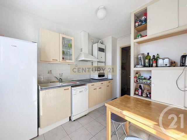 Appartement F4 à vendre - 4 pièces - 74.86 m2 - PERPIGNAN - 66 - LANGUEDOC-ROUSSILLON - Century 21 Terres Catalanes