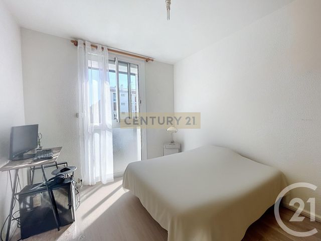 Appartement F4 à vendre - 4 pièces - 74.86 m2 - PERPIGNAN - 66 - LANGUEDOC-ROUSSILLON - Century 21 Terres Catalanes